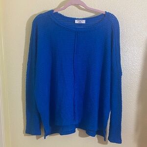 NWOT Zenana Elegant Blue Crew Neck Sweater, Size S/M